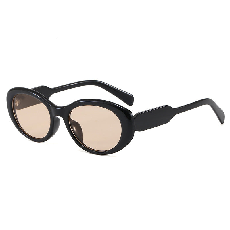 Caelum oval sunglasses in Black Rose