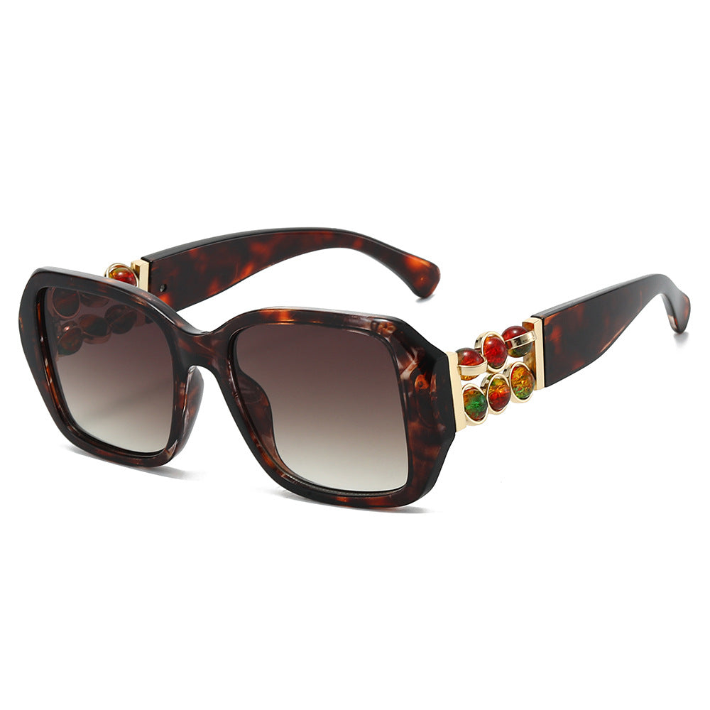 Crest square sunglasses in Tortoise Brown