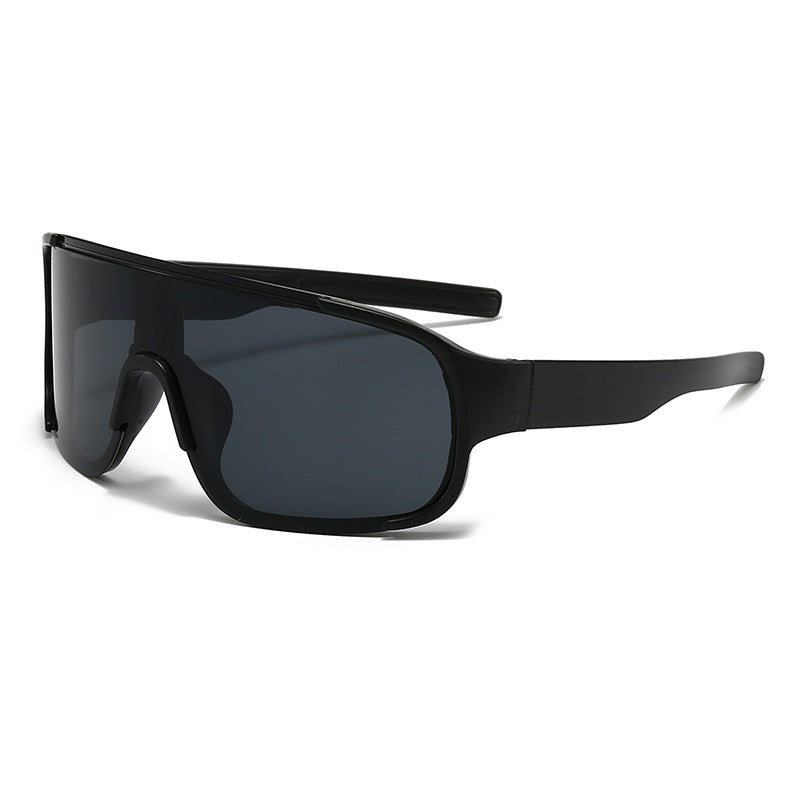 Drift oversized shield sunglasses in black with black lens