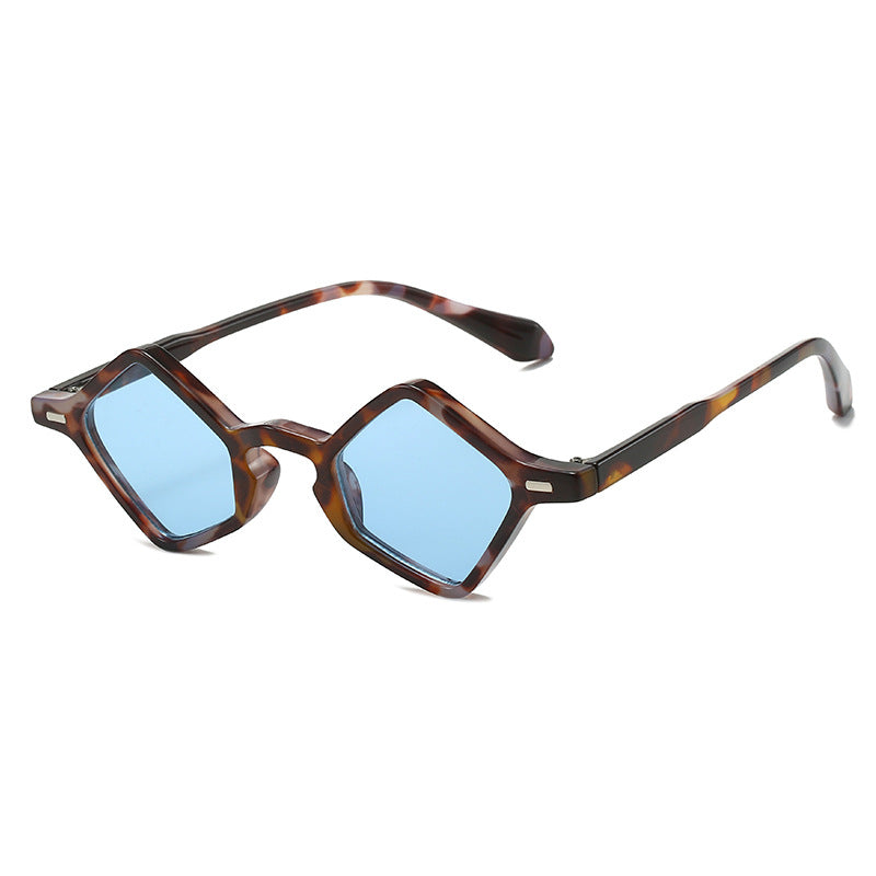 Lagoon Tortoise Smoke diamond sunglasses product view