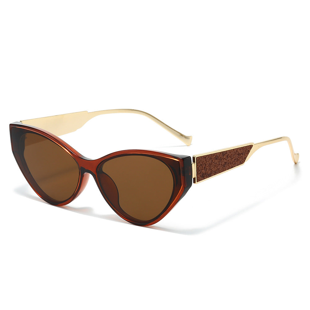 Lyra cat-eye sunglasses in amber brown