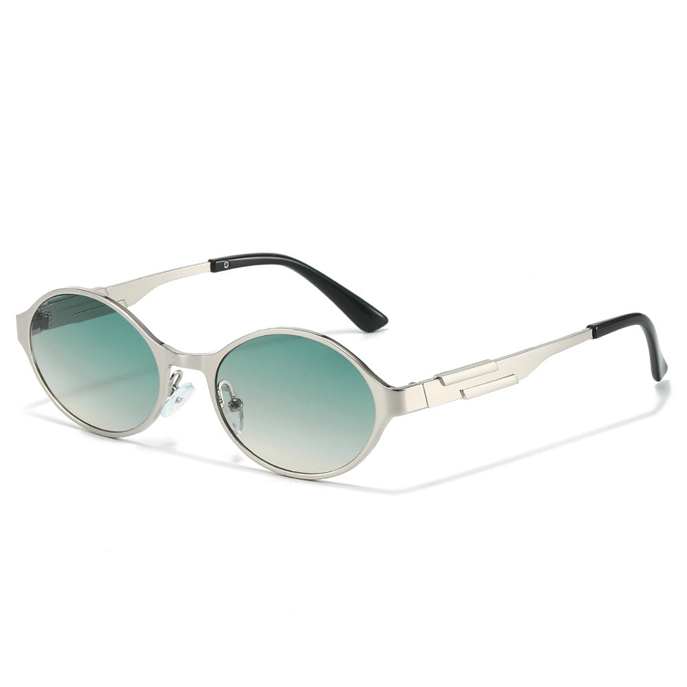 Presto oval sunglasses in Silver Green