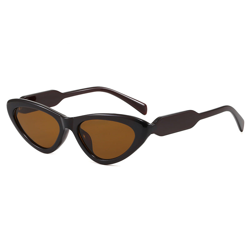 Rayne cat-eye sunglasses in Black Brown