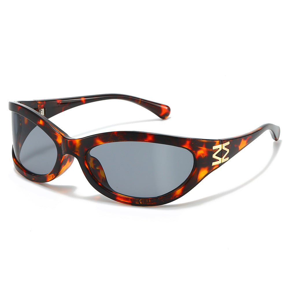 Sterling cat-eye sunglasses in Tortoise Smoke
