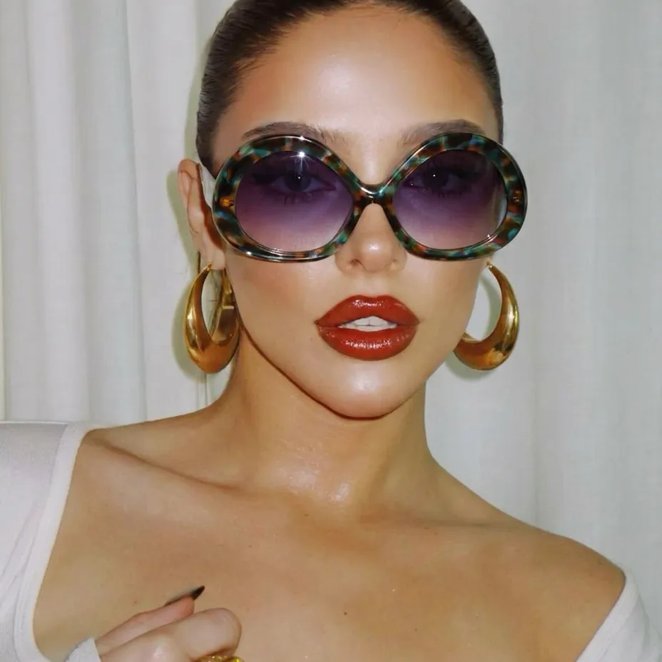 Tide Multicolor Tortoise oversized oval sunglasses lifestyle view