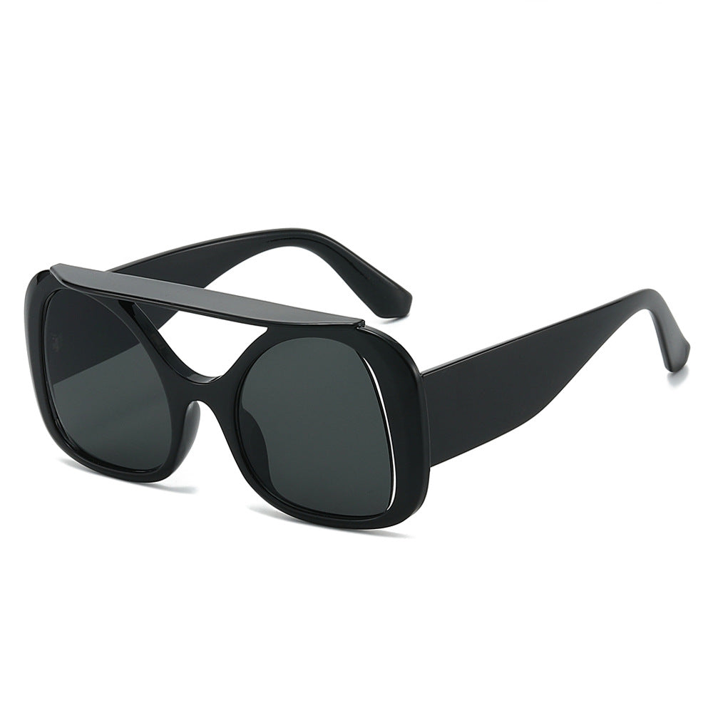 Titan aviator sunglasses in Black Smoke