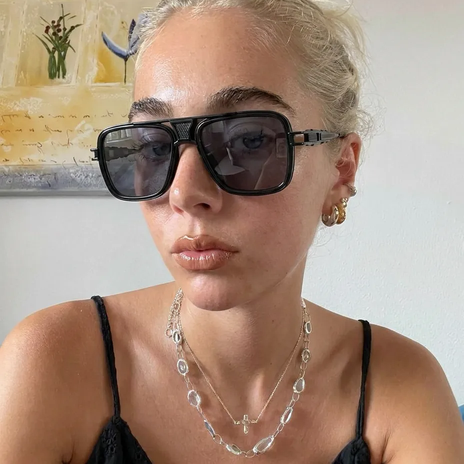 Wave Black vintage aviator sunglasses lifestyle view